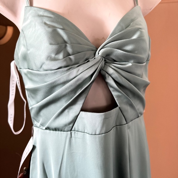 AZAZIE JENNA A LINE PLEATED STRETCH SATIN DRESS A4 BRAND NEW - Picture 11 of 14